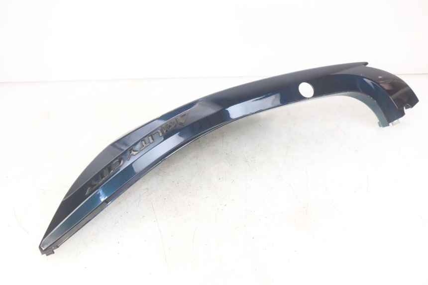 photo de RIGHT REAR SIDE PANEL KYMCO AGILITY 16+ 4T 50 (2018 - 2023)