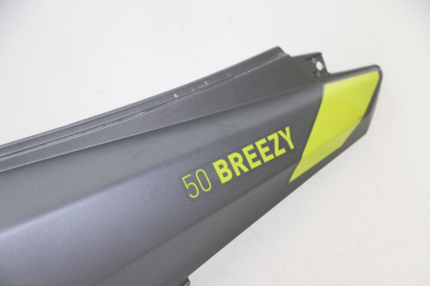 photo de REAR RIGHT PANEL MOTRON BREEZY 4T 50 (2021 - 2025)
