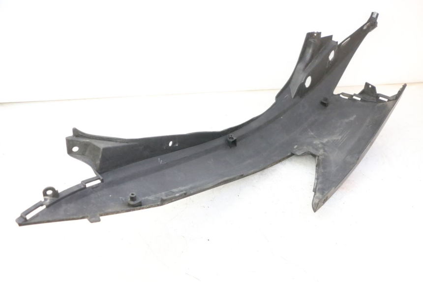 photo de REAR RIGHT PANEL SUZUKI BURGMAN 125 (2007 - 2014)