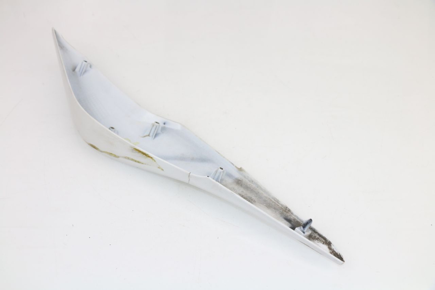 photo de REAR RIGHT PANEL HONDA CBR R 125 (2011 - 2016)