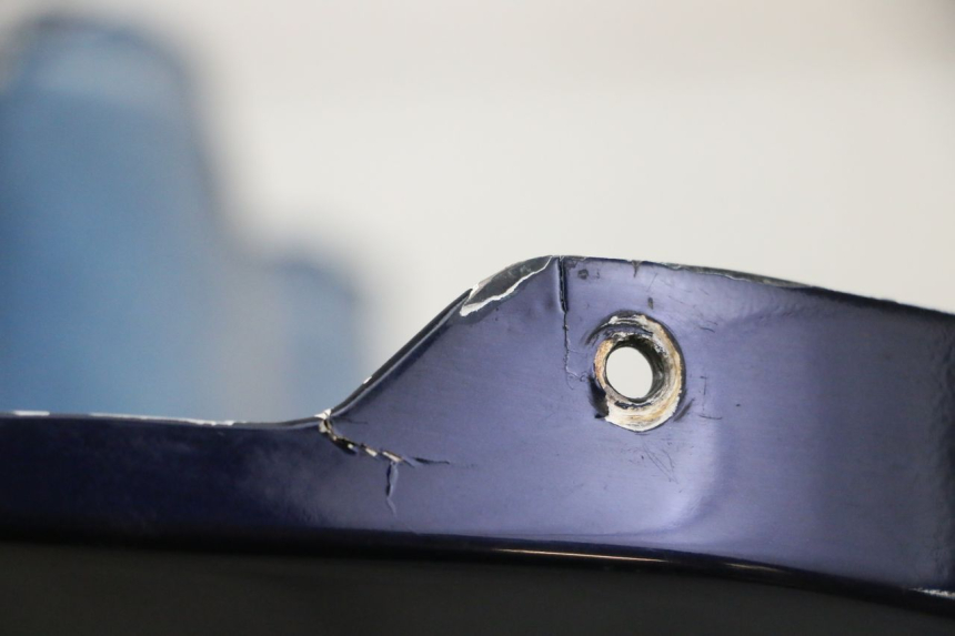 photo de RIGHT REAR SIDE PANEL HONDA CBR RR FIREBLADE 900 (1992 - 1994)