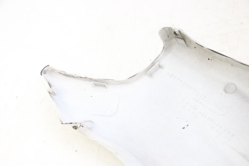 photo de RIGHT REAR SIDE PANEL HONDA CBR RR FIREBLADE 900 (1992 - 1994)