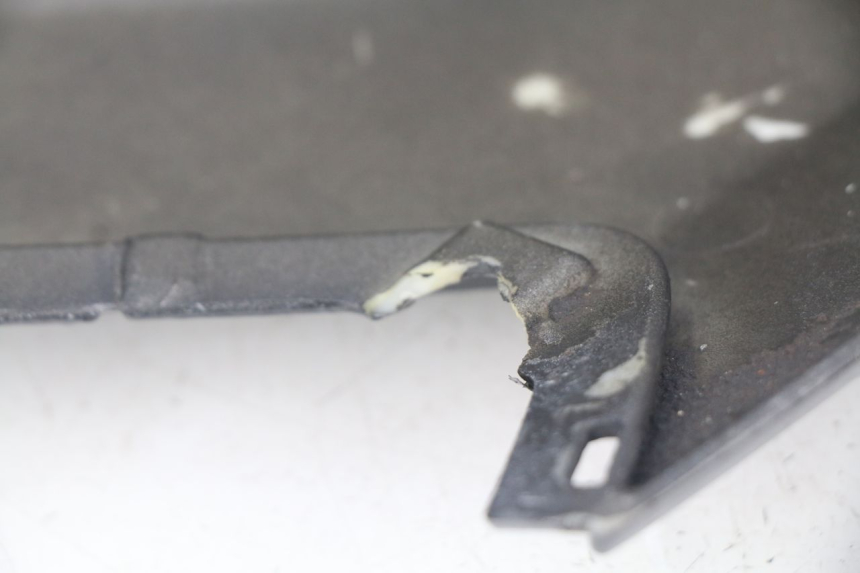 photo de RIGHT REAR SIDE PANEL PEUGEOT CITYSTAR 50 (2013 - 2017)