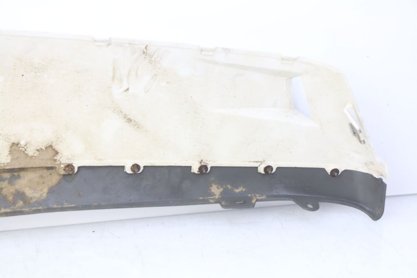 photo de RIGHT REAR SIDE PANEL SUZUKI CP 80 (1985 - 1996)