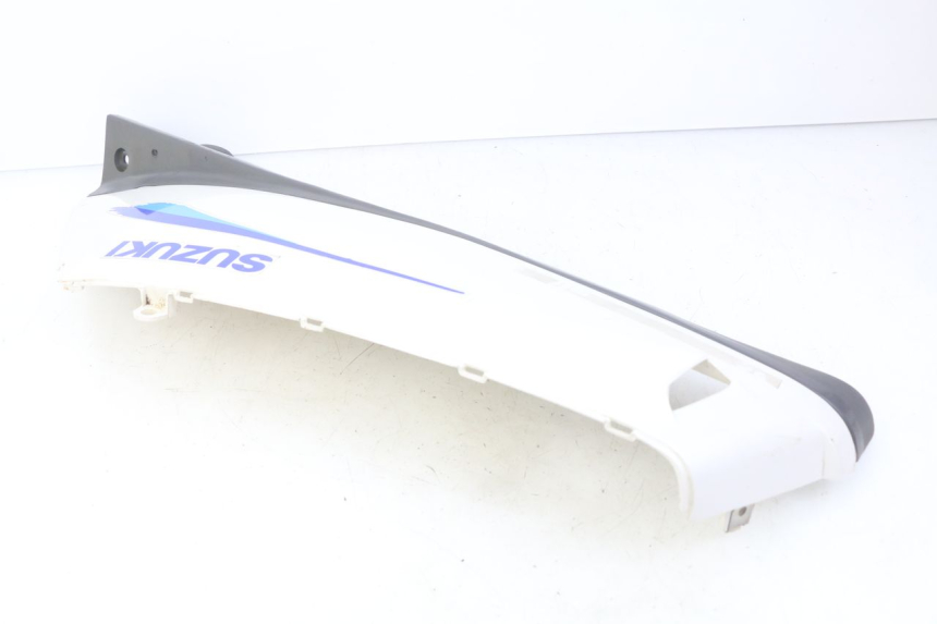 photo de RIGHT REAR SIDE PANEL SUZUKI CP 80 (1985 - 1996)