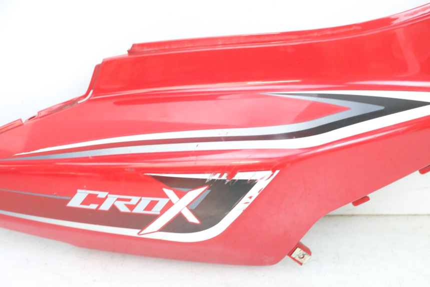 photo de RIGHT REAR SIDE PANEL SYM CROX 4T 50 (2016 - 2023) - Markings and original references