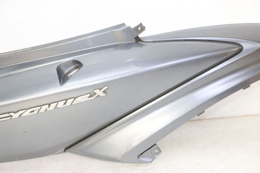 photo de REAR RIGHT PANEL YAMAHA CYGNUS X INJECTION 125 (2007 - 2013)