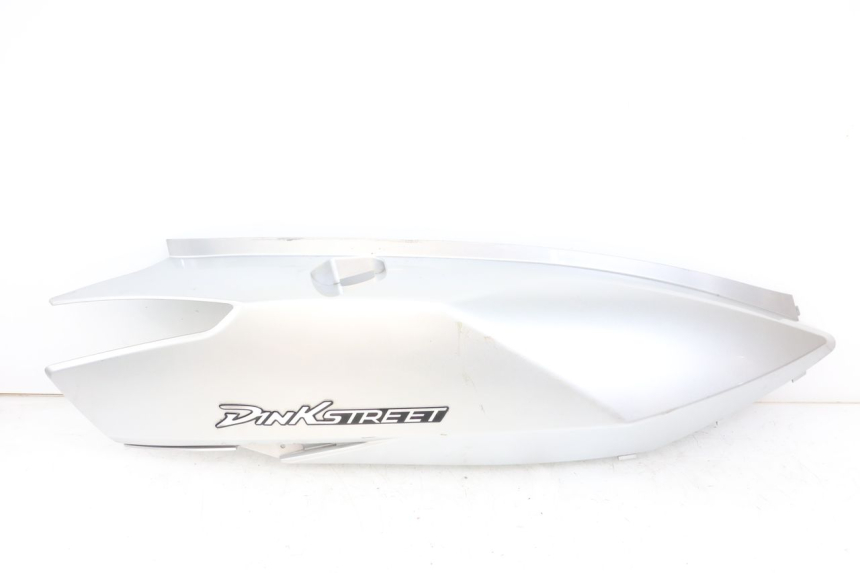 photo de RIGHT REAR SIDE PANEL KYMCO DINK STREET 125 (2009 - 2014)