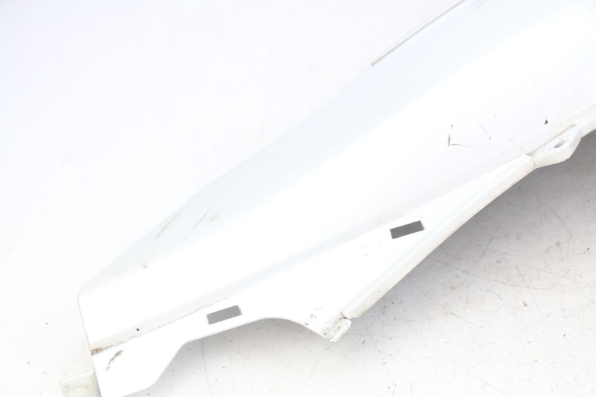 photo de RIGHT REAR SIDE PANEL HONDA FES S-WING SWING ABS 125 (2007 - 2015)