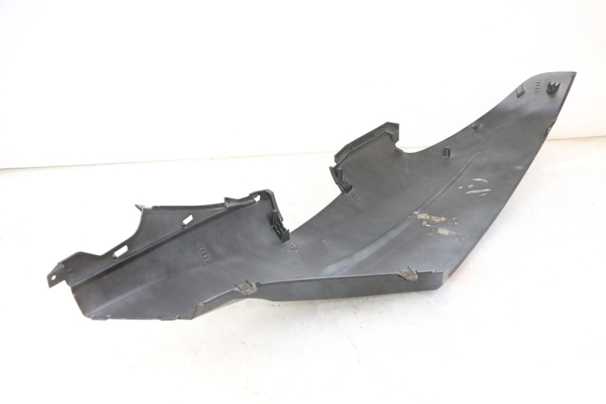 photo de RIGHT REAR SIDE PANEL HONDA FES S-WING SWING ABS 125 (2007 - 2015)