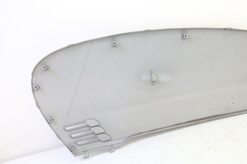 photo de RIGHT REAR SIDE PANEL SYM FIDDLE 3 III 125 (2014 - 2020) - Product overview