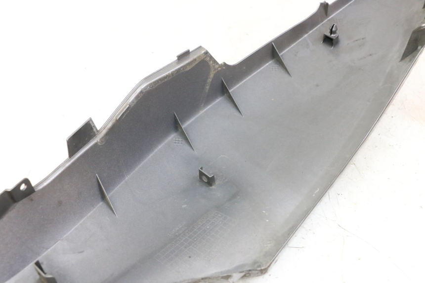 photo de REAR RIGHT PANEL HONDA FORZA ABS 300 (2013 - 2019)