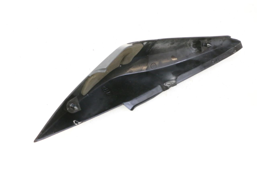 photo de REAR RIGHT PANEL YAMAHA FZ6 FAZER S2 600 (2007 - 2011)