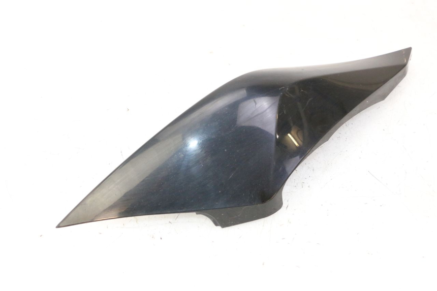 photo de REAR RIGHT PANEL YAMAHA FZ6 FAZER S2 600 (2007 - 2011)