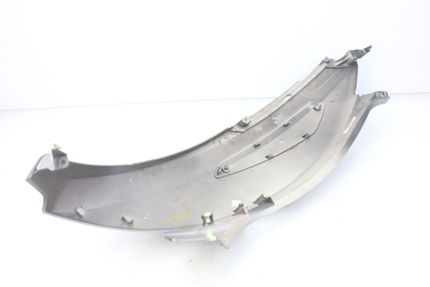 photo de RIGHT REAR SIDE PANEL PEUGEOT GEOPOLIS 400 (2007 - 2013)