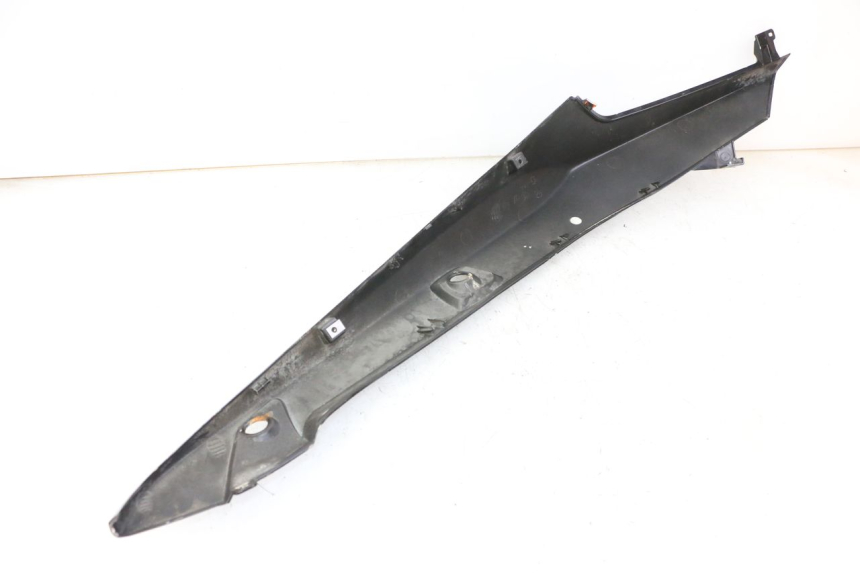 photo de REAR RIGHT PANEL GILERA NEXUS 300 (2008 - 2013)