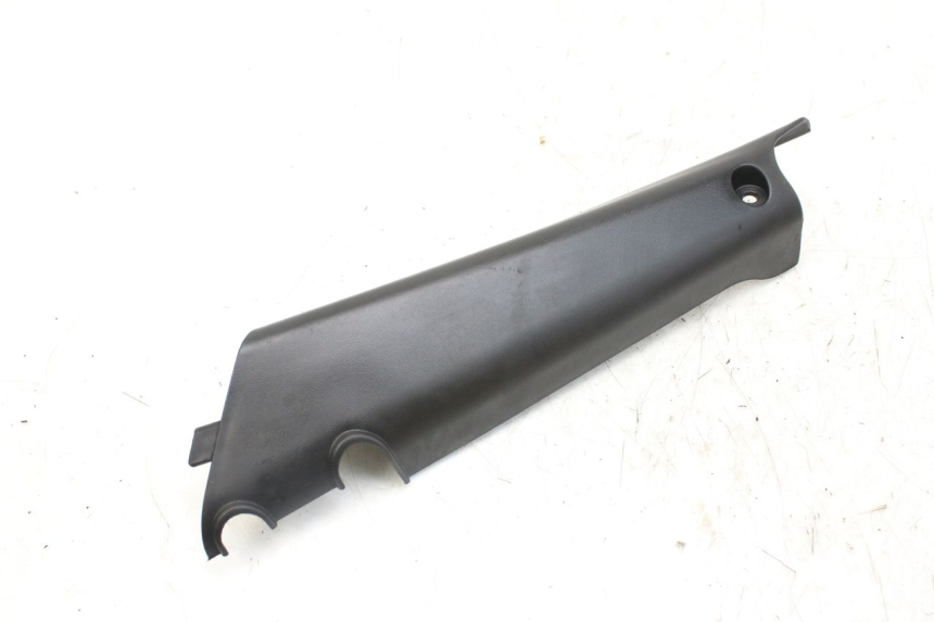 photo de RIGHT REAR SIDE PANEL DERBI GPR 50 (2004 - 2009)