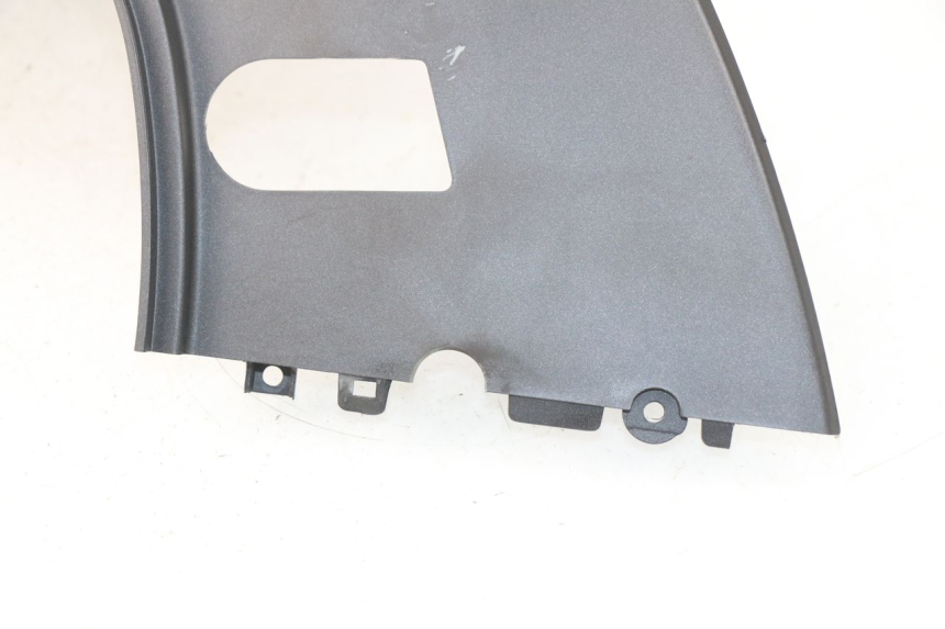 photo de REAR RIGHT PANEL SYM GTS EFI ABS 125 (2012 - 2016)
