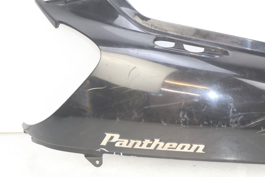 photo de RIGHT REAR SIDE PANEL HONDA FES PANTHEON 2T 125 (1998 - 2002)
