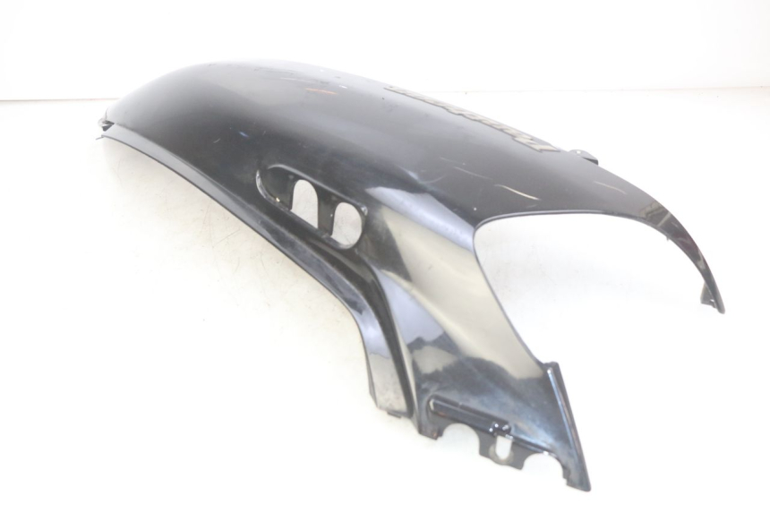 photo de RIGHT REAR SIDE PANEL HONDA FES PANTHEON 2T 125 (1998 - 2002)