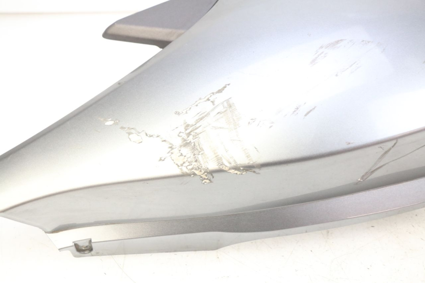 photo de RIGHT REAR SIDE PANEL HONDA FJS SILVERWING SILVER WING 400 (2009 - 2016)