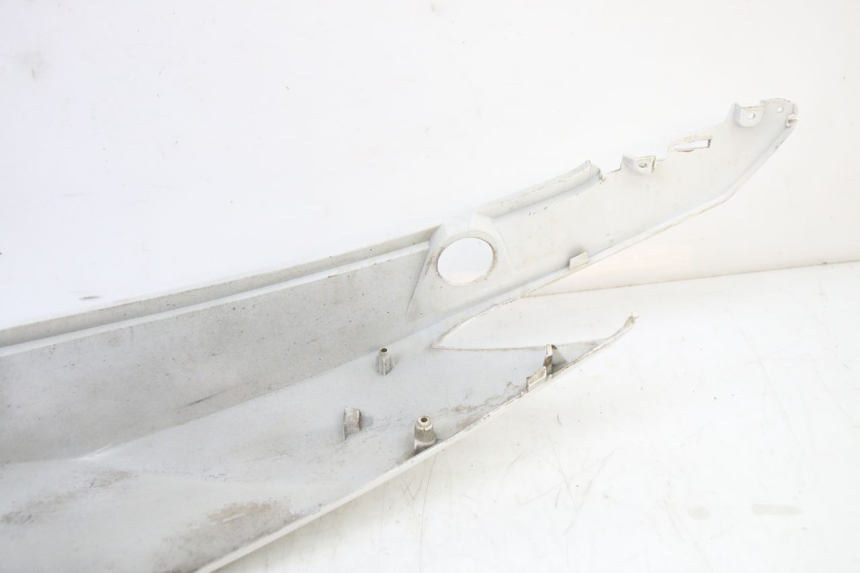 photo de RIGHT REAR SIDE PANEL SYM JET 14 4T 50 (2018 - 2022)
