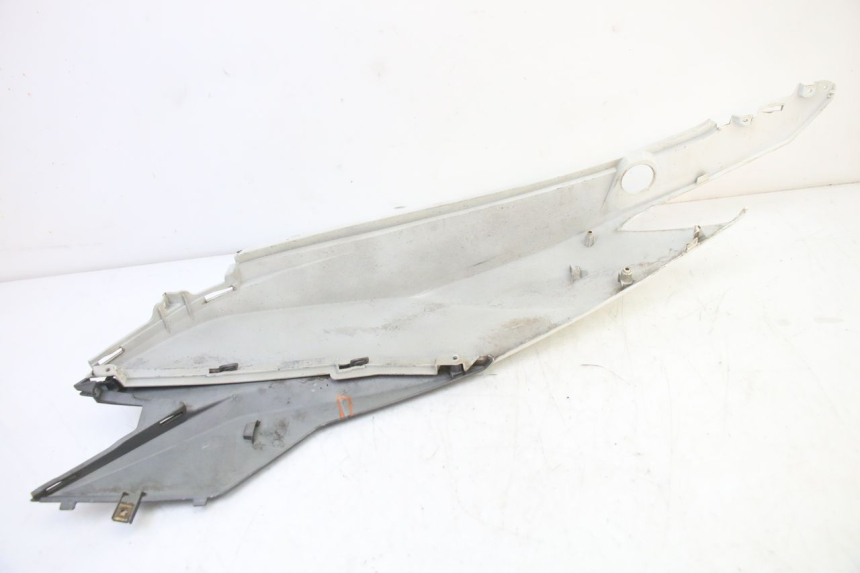 photo de RIGHT REAR SIDE PANEL SYM JET 14 4T 50 (2018 - 2022)