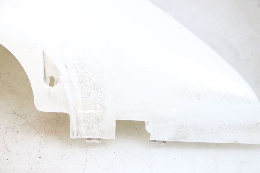 photo de RIGHT REAR SIDE PANEL JONWAY AZTRAL 125 (2008 - 2017)