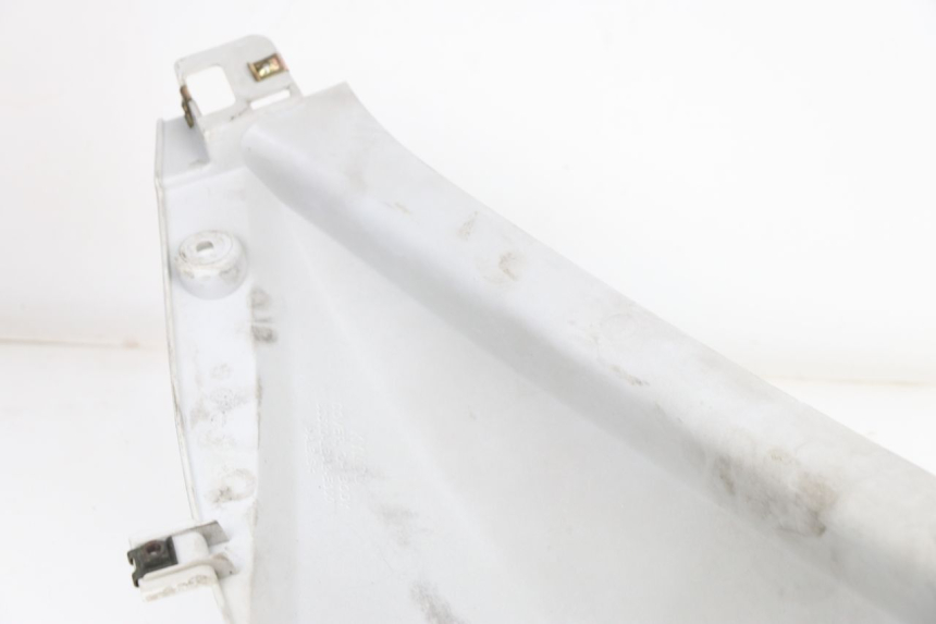 photo de REAR RIGHT PANEL KYMCO XCITING 500 (2007 - 2010)