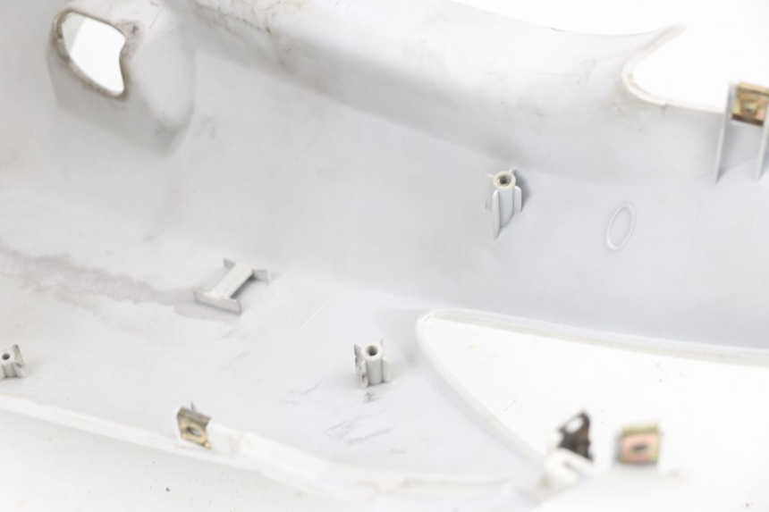 photo de REAR RIGHT PANEL KYMCO XCITING 500 (2007 - 2010)
