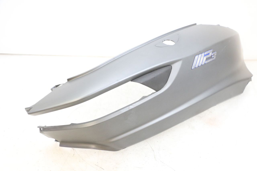 photo de REAR RIGHT PANEL PIAGGIO MP3 500 (2016 - 2018) - Additional view of the item