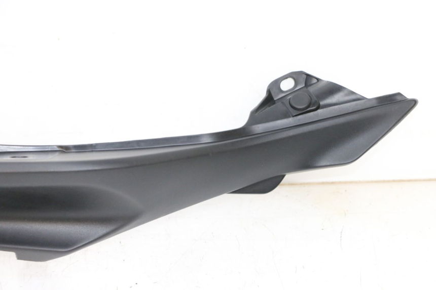 photo de REAR RIGHT PANEL YAMAHA MT-07 MT07 ABS 700 (2018 - 2020) - High-resolution close-up