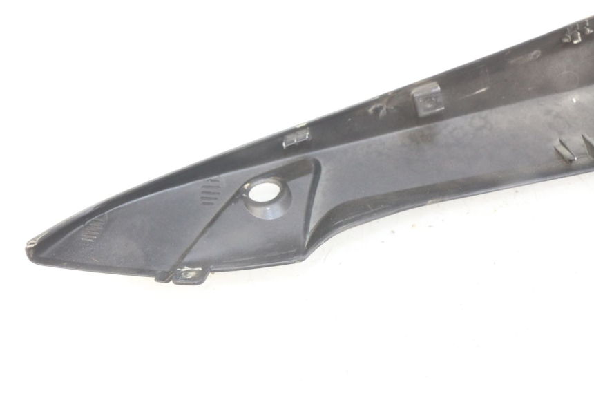 photo de RIGHT REAR SIDE PANEL GILERA NEXUS 125 (2009 - 2013)