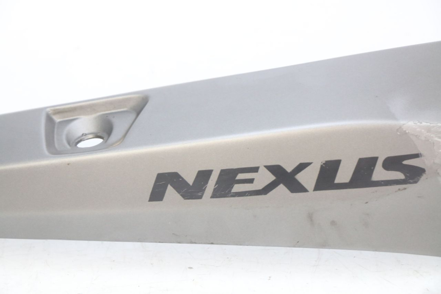 photo de RIGHT REAR SIDE PANEL GILERA NEXUS 125 (2009 - 2013)