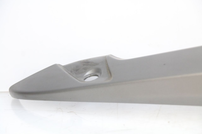 photo de RIGHT REAR SIDE PANEL GILERA NEXUS 125 (2009 - 2013)