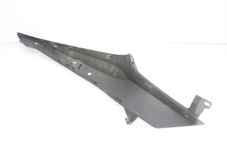 photo de RIGHT REAR SIDE PANEL GILERA NEXUS 125 (2009 - 2013)