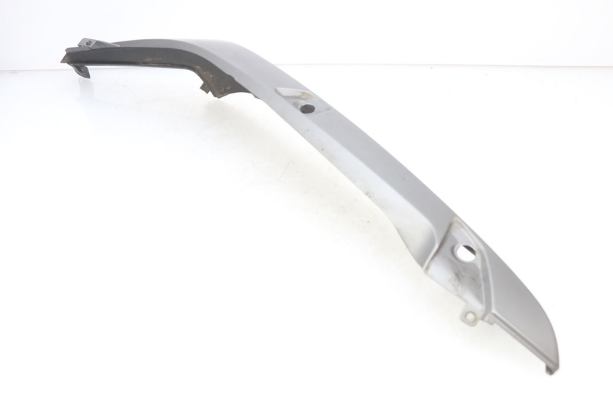 photo de RIGHT REAR SIDE PANEL GILERA NEXUS 125 (2009 - 2013)