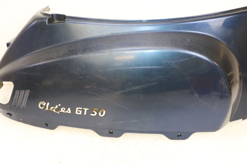 photo de REAR RIGHT PANEL JM MOTORS OLDIES GT 4T 50 (2018 - 2025) - Focus on structure