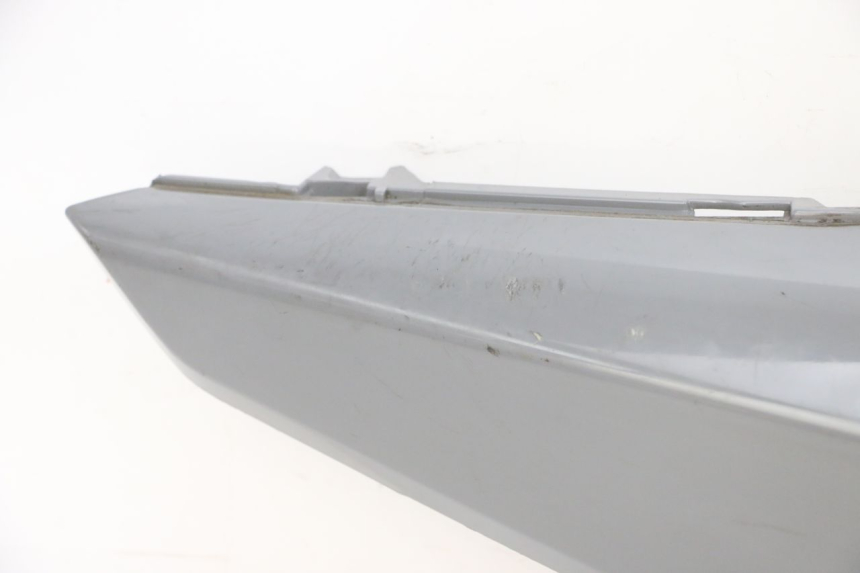 photo de REAR RIGHT PANEL SYM ORBIT III 3 4T 50 (2021 - 2025) - Detailed visual inspection