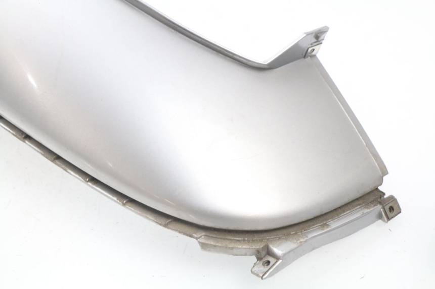 photo de REAR RIGHT PANEL PIAGGIO BEVERLY 125 (1998 - 2005)