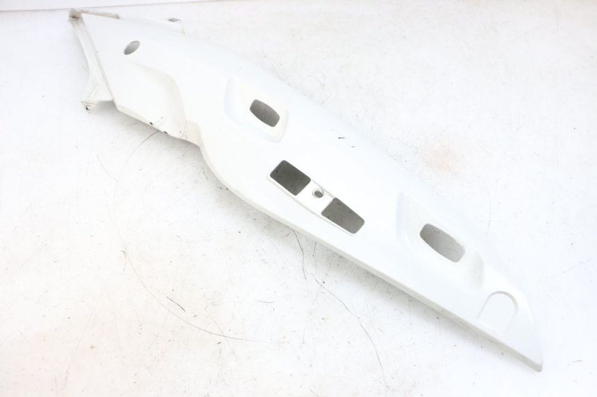 photo de REAR RIGHT PANEL BMW R RT ABS 1200 (2010 - 2014) - Fixing points details