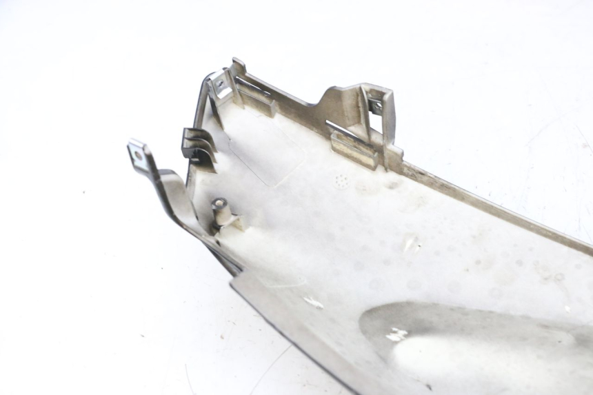 photo de REAR RIGHT PANEL JM MOTORS SANTANA 50 (2014 - 2023) - Zoom on usage condition