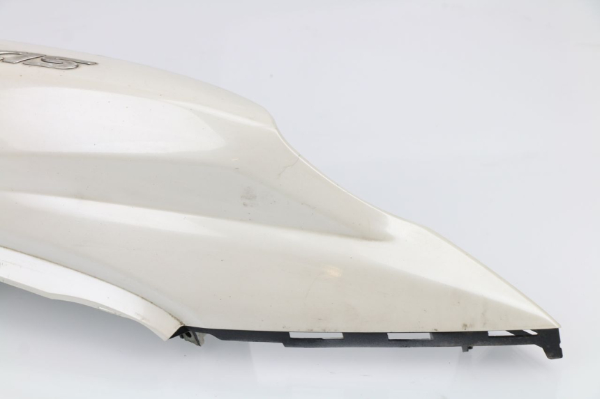 photo de RIGHT REAR SIDE PANEL SUZUKI SIXTEEN 125 (2008 - 2010)