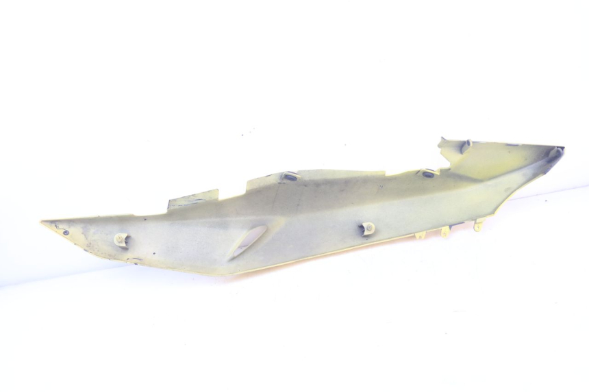 photo de REAR RIGHT PANEL SUZUKI GS F 500 (2004 - 2007)