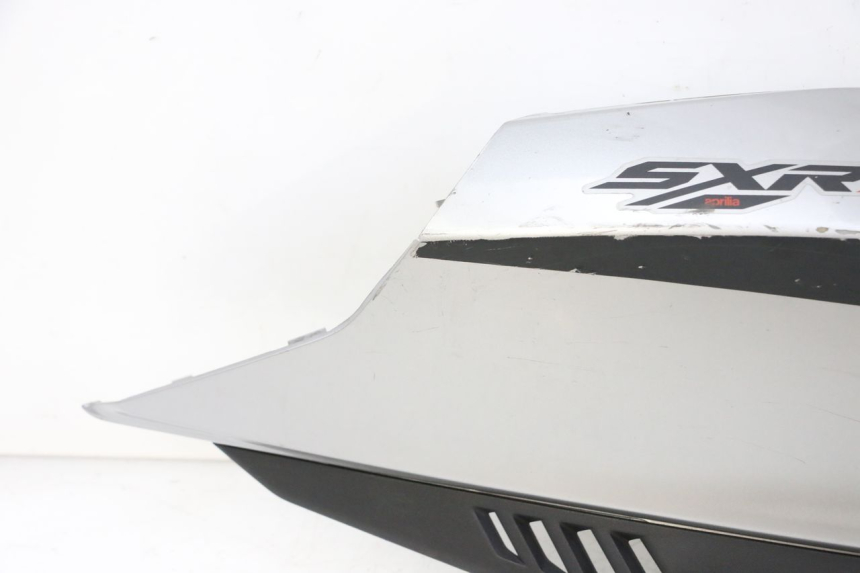 photo de RIGHT REAR SIDE PANEL APRILIA SXR 50 (2021 - 2023)