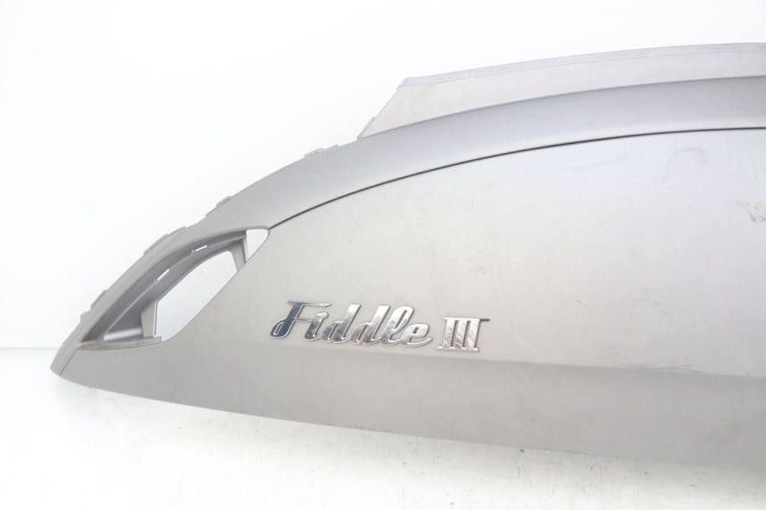 photo de RIGHT REAR SIDE PANEL SYM FIDDLE 3 III 125 (2014 - 2020)