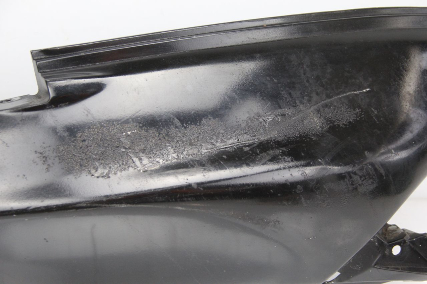 photo de REAR RIGHT PANEL SUZUKI UC EPICURO 125 (1999 - 2003)