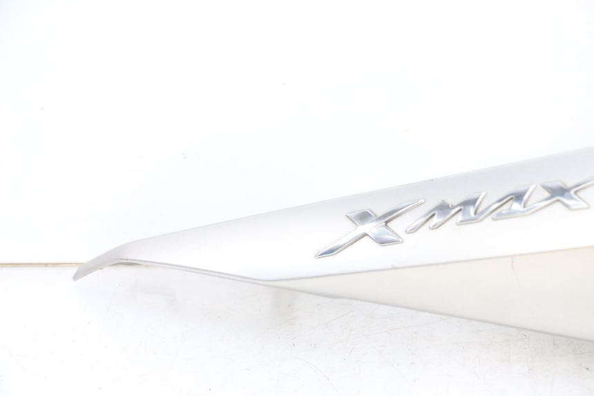 photo de RIGHT REAR SIDE PANEL YAMAHA XMAX X-MAX ABS 125 (2017 - 2020)