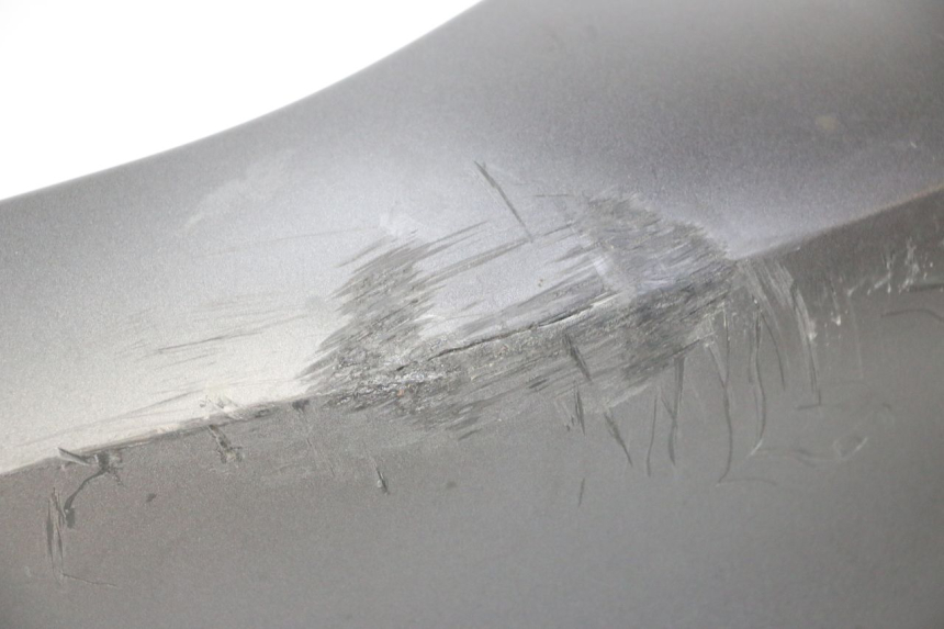 photo de REAR RIGHT PANEL YAMAHA XMAX X-MAX 125 (2021 - 2025)