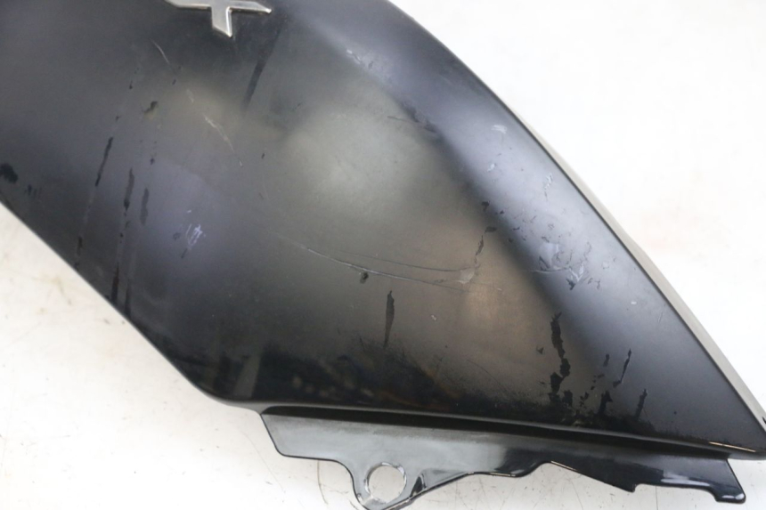 photo de REAR RIGHT PANEL YAMAHA X-MAX XMAX 125 (2010 - 2014)